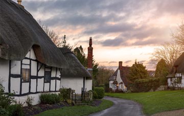 is Warsop Vale thatch roofing popular